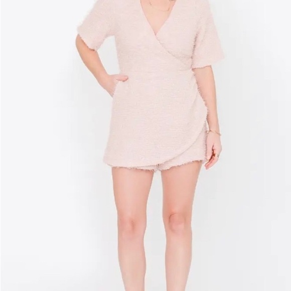 Smash + Tess x Hillary Duff - The Tinsel Skorty in pink fizz - size small - Picture 4 of 12